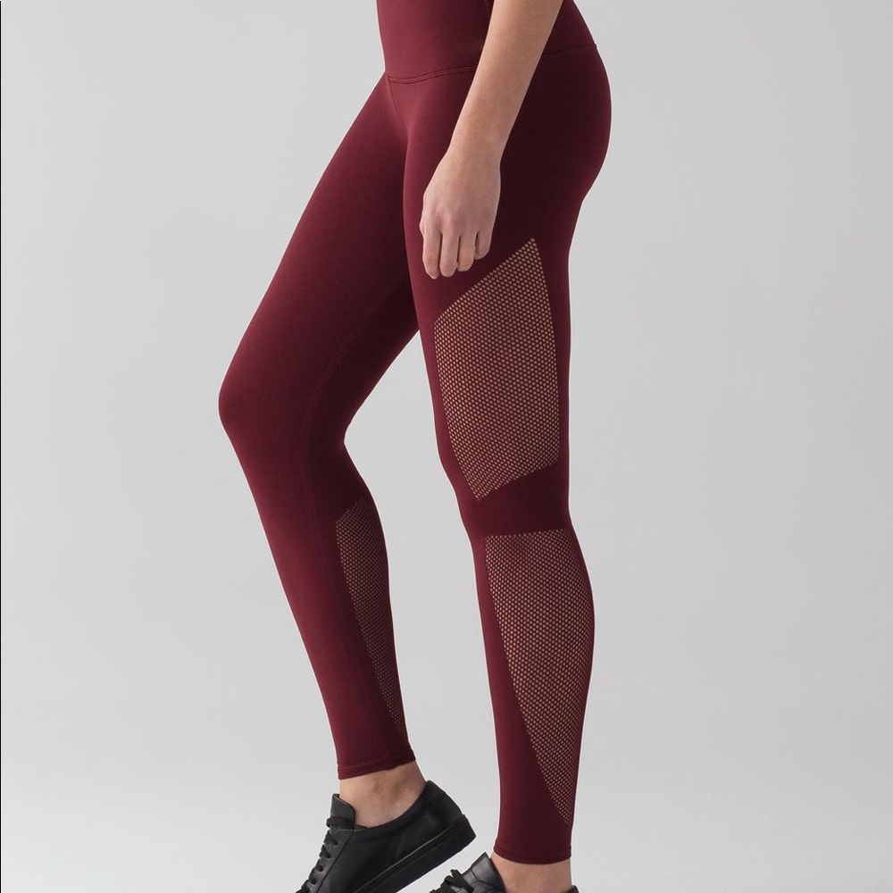 Lululemon Reveal 7/8 Tight